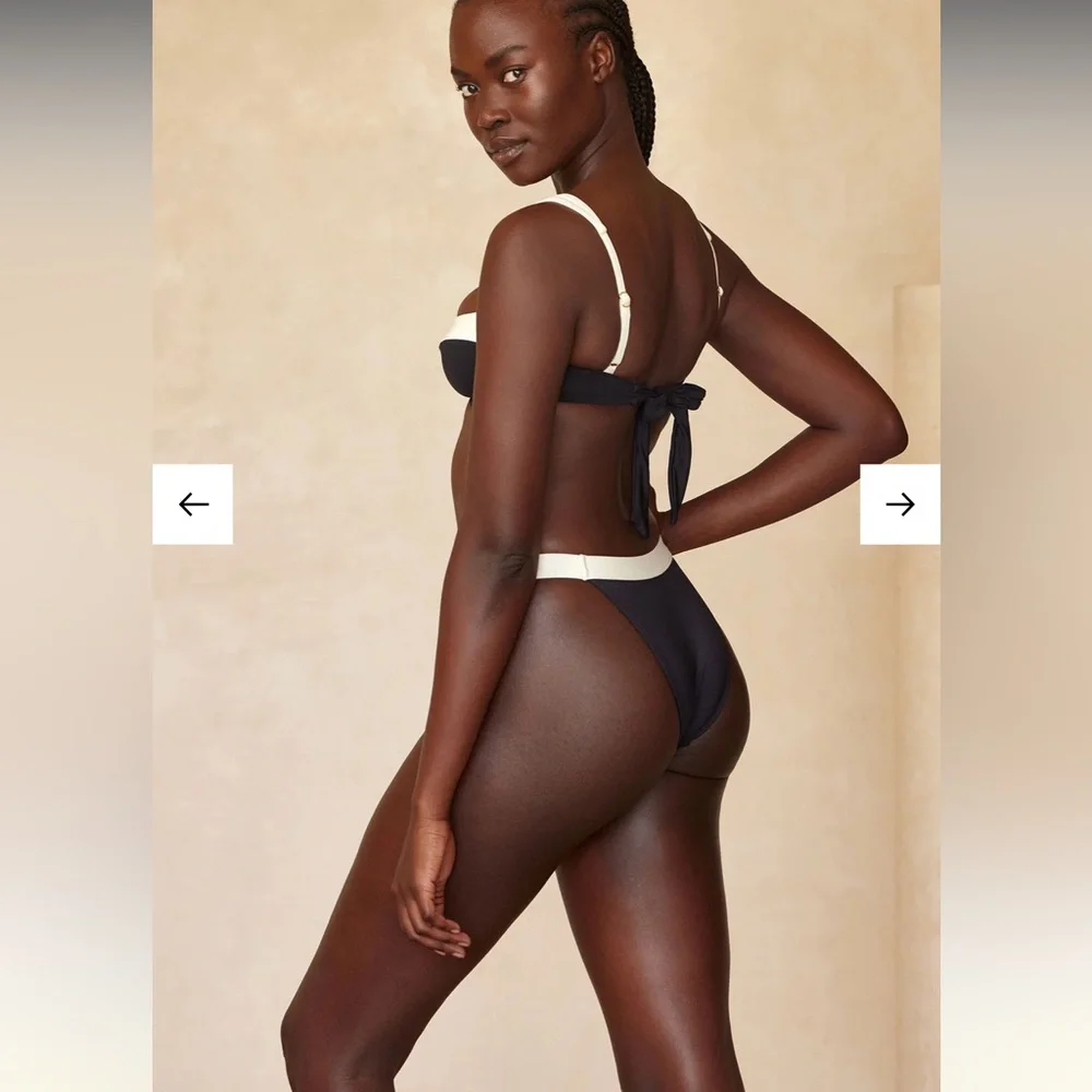 Monday Swimwear Cala Roja Top - Black/Ivory - L matching bottom separate listing